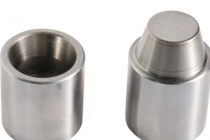Five cutting technologies related to injection molds
